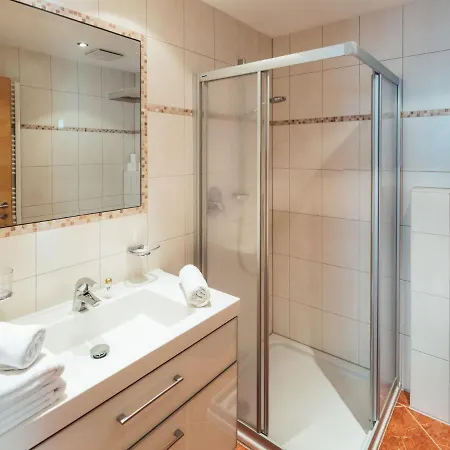 Apartment Ladis-2 By Interhome *